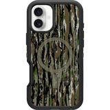 iPhone 16 Plus Defender Series Pro XT Case with MagSafe Realtree